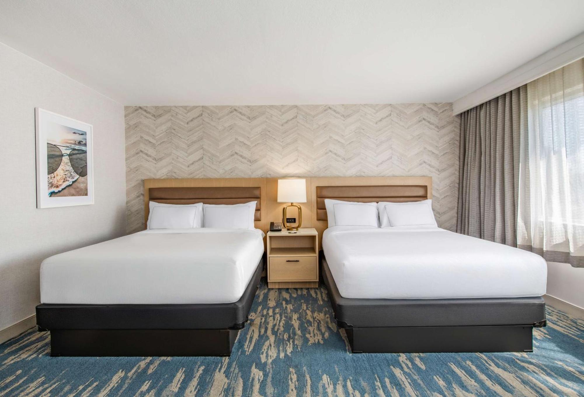 מלון Doubletree By Hilton Lax - אל סגונדו מראה חיצוני תמונה